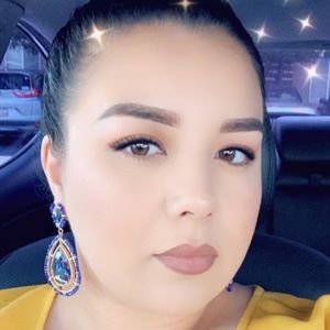 Meet your Posher, Rubi